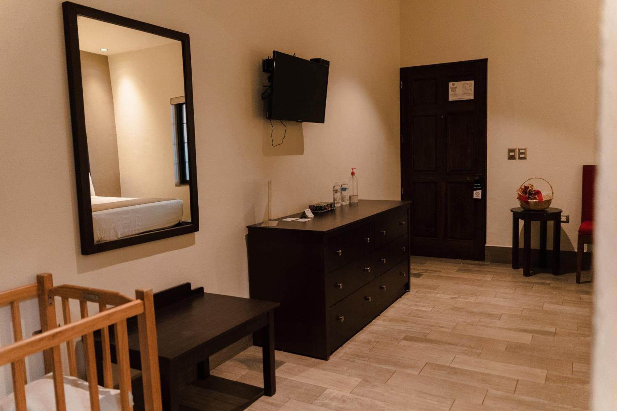 Punto Madero Hotel & Plaza Mocorito Luaran gambar